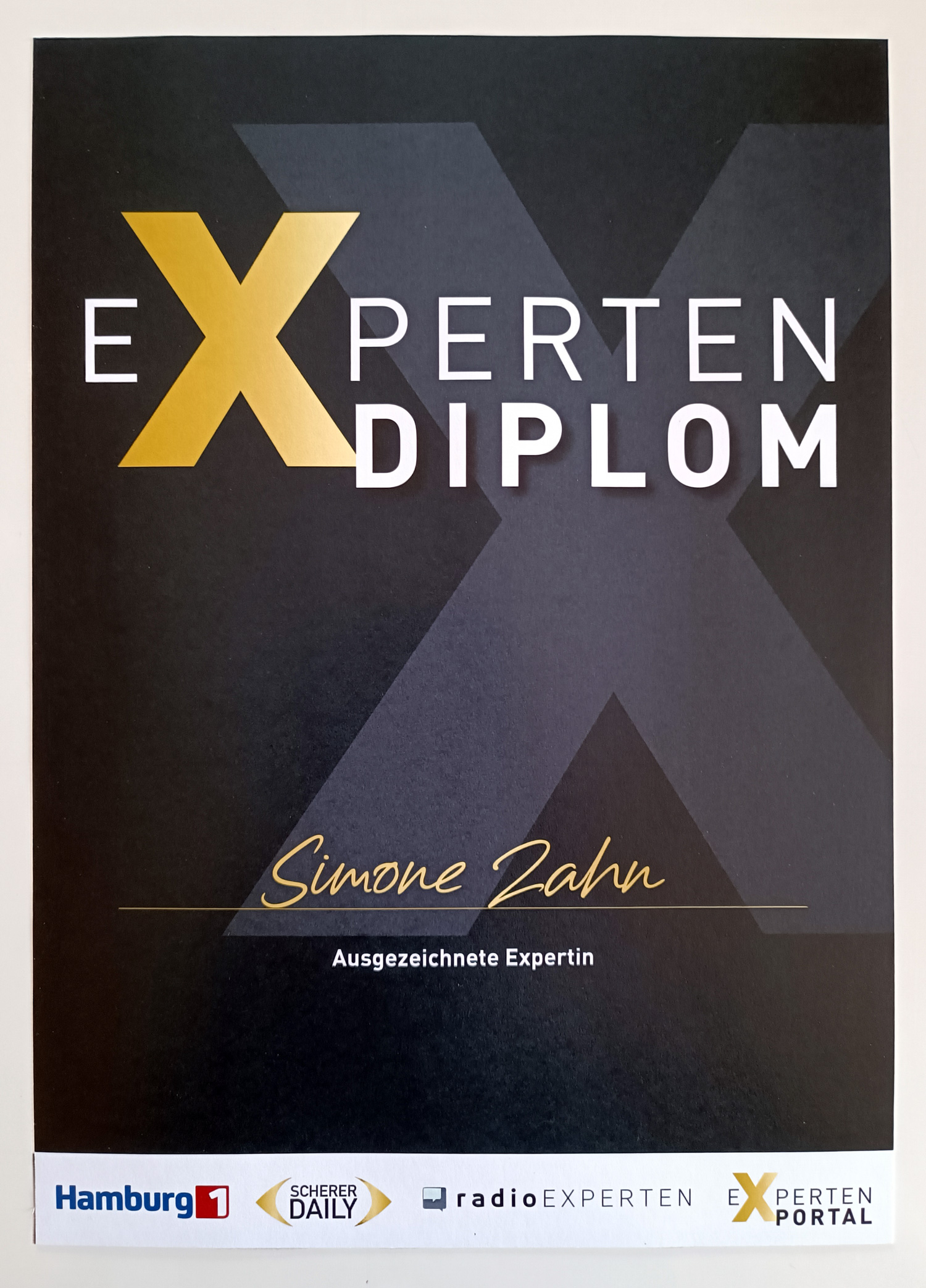 Experten Diplom von Simone Zahn.